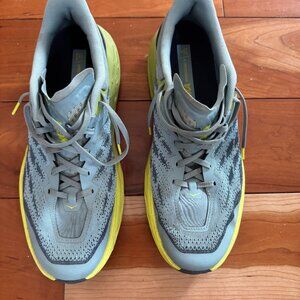 HOKA Speedgoat 5 (size 12.5)